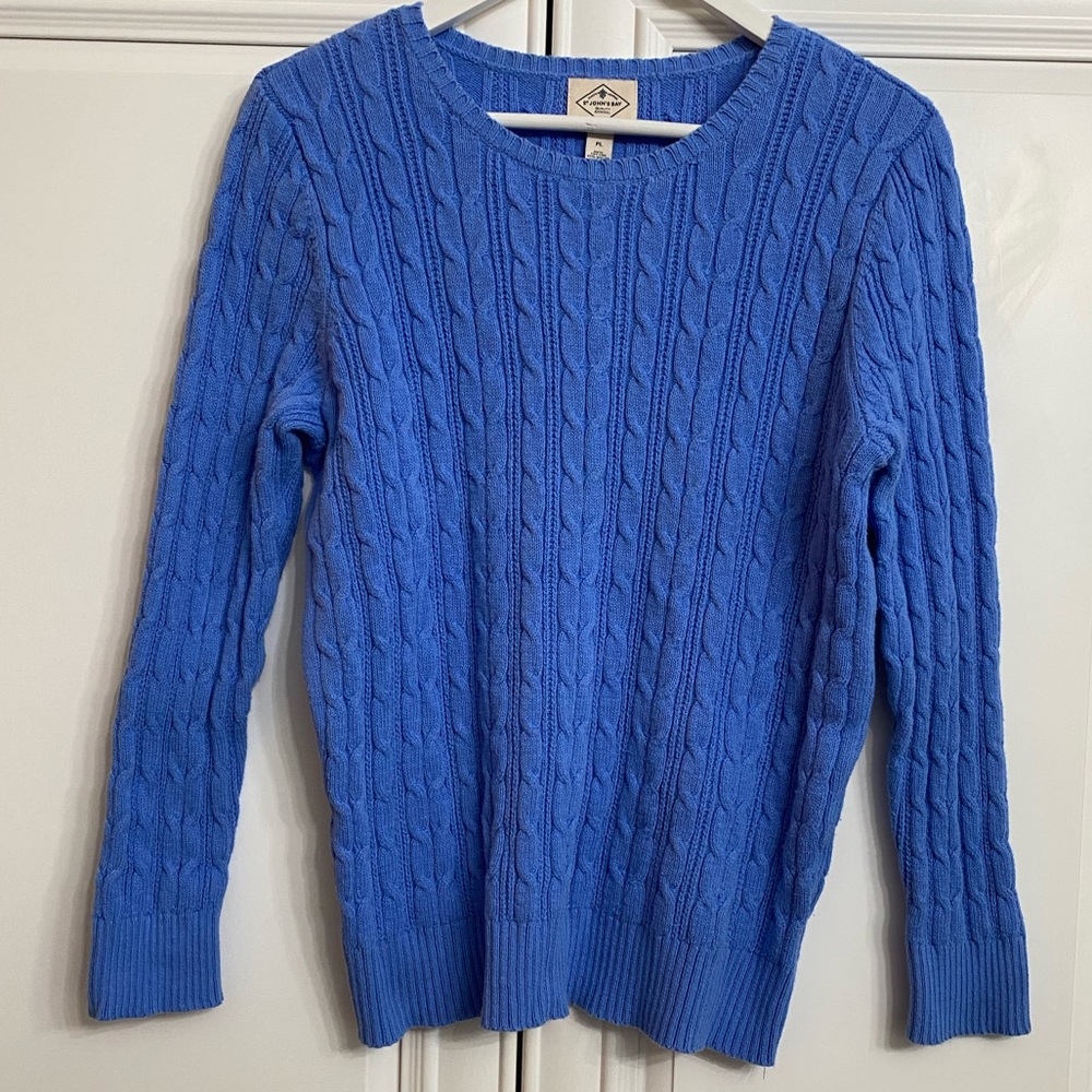 St. John’s Bay Women’s Size Petite Large Blue Crew Neck Cable Knit Sweater EUC